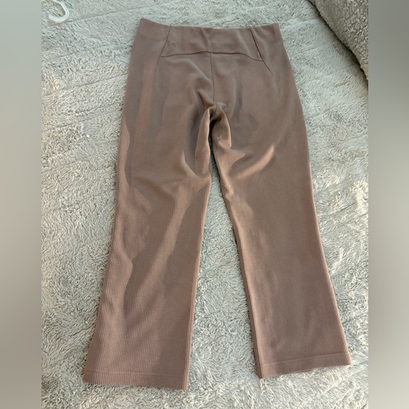 Lululemon Ribbed Softstreme Zip Leg High Rise Cropped Pant 25” size 12 - Picture 8 of 11